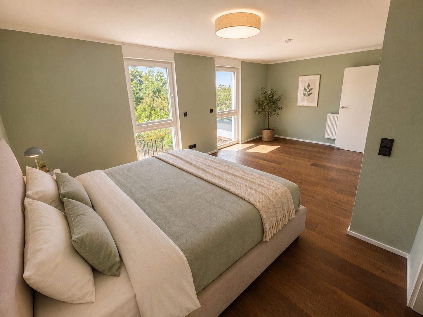 Schlafzimmer mit Blick ins Grüne